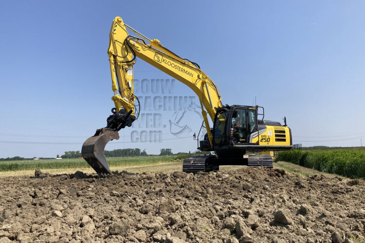 Verse Hitachi voor Kloosterman