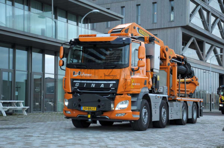 Vierassige widespread gestuurd alternatief