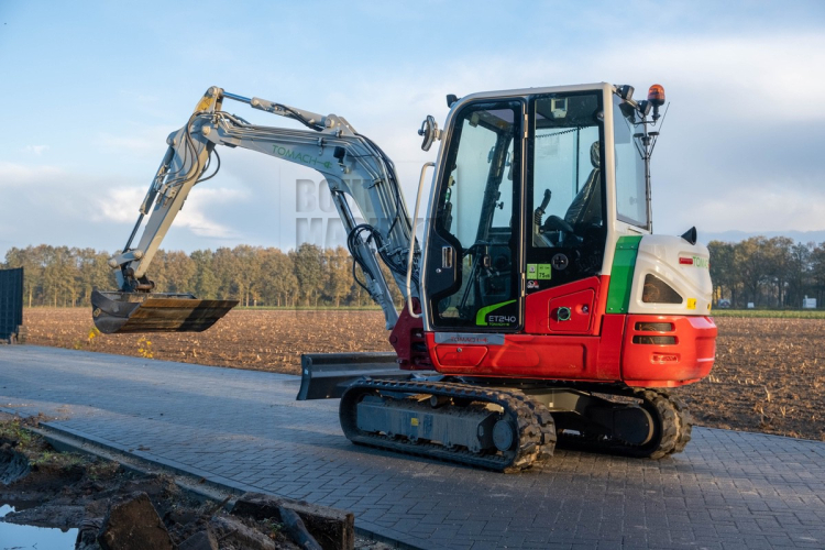 Tomach breidt naar boven uit