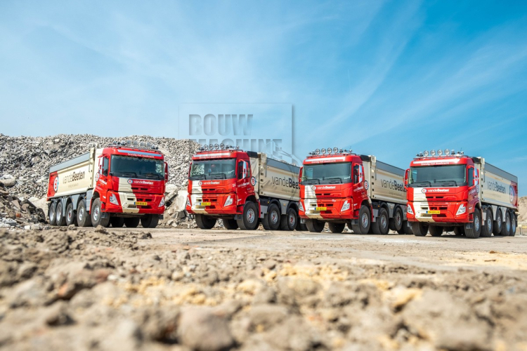 Kwartet Volvo vijfassers voor Van de Beeten