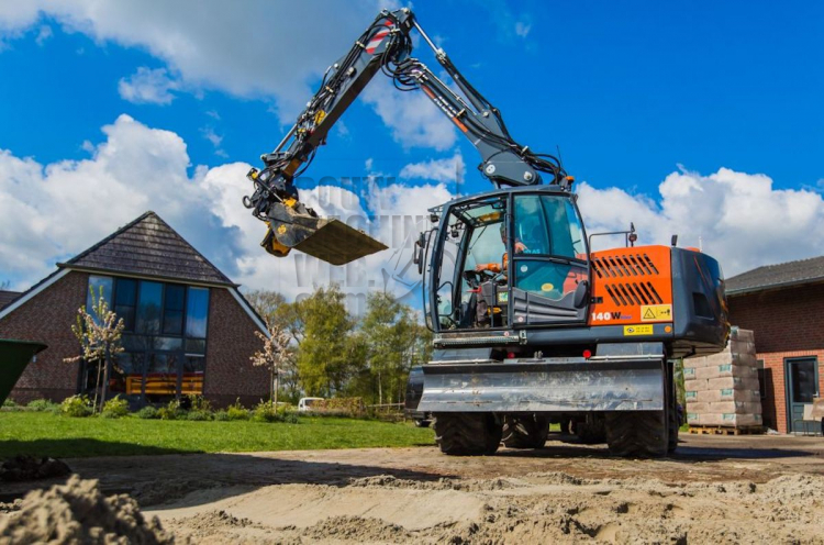 Veelzijdige Atlas 140W voor Olminkhof