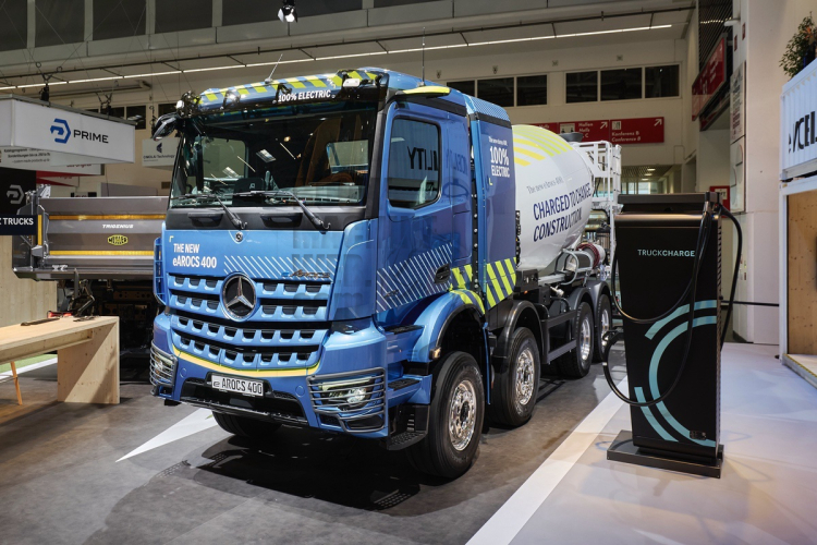 Mercedes-Benz Trucks presenteert de nieuwe eArocs 400