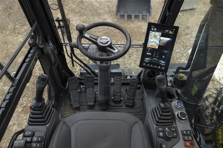 Develon neemt haar mobiele graafmachines op de schop