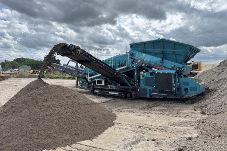 Jubilerend Van der Heijden trouw aan Powerscreen