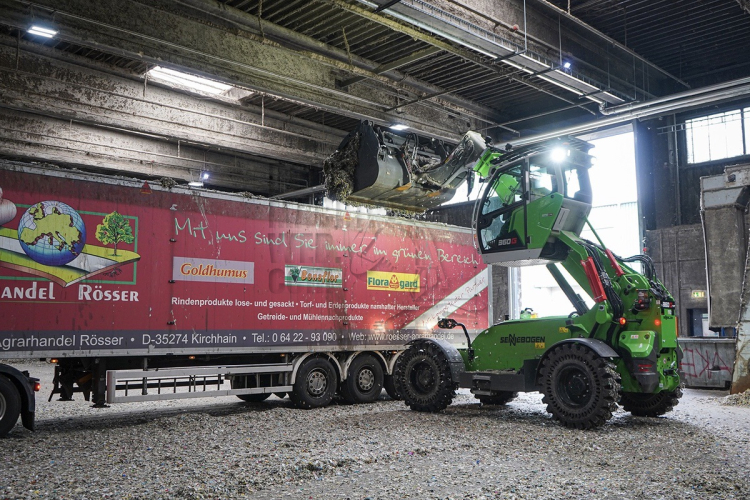 Remondis zet krachtiger Sennebogen verreiker in