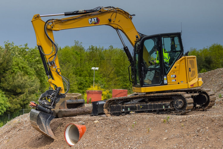 Nog compacter en krachtiger: Cat 308 CR met vaste giek