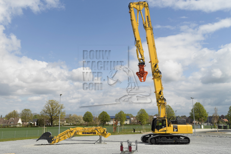 Komatsu wisselt snel met K100