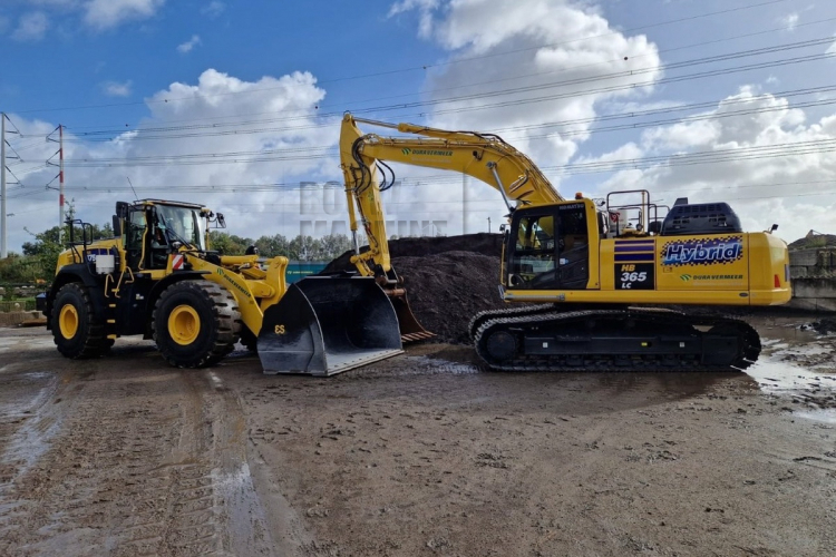 Duurzaam Komatsu duo voor Dura Vermeer