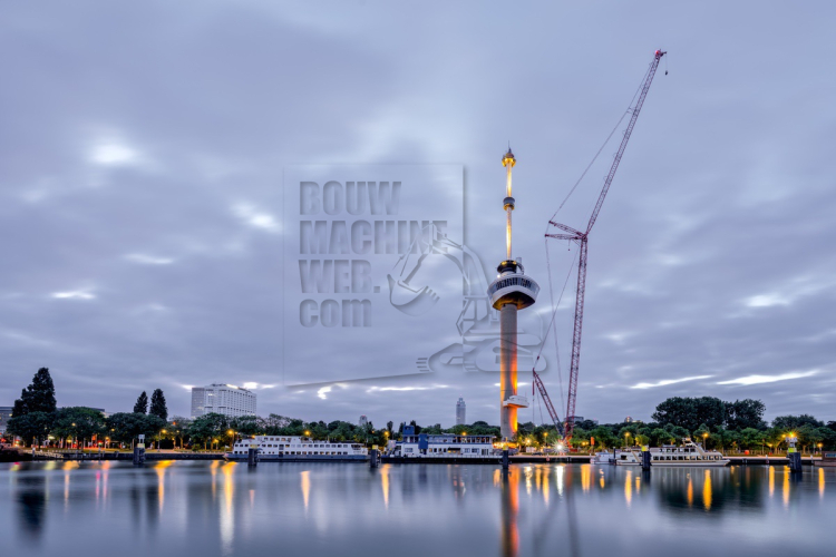 Mammoet hijst op 174 meter hoogte met Tadano CC 38.650-1