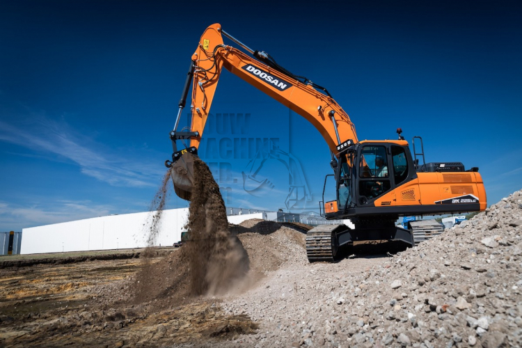 Doosan onthult de nieuwe DX225LC-7 rupsgraafmachine
