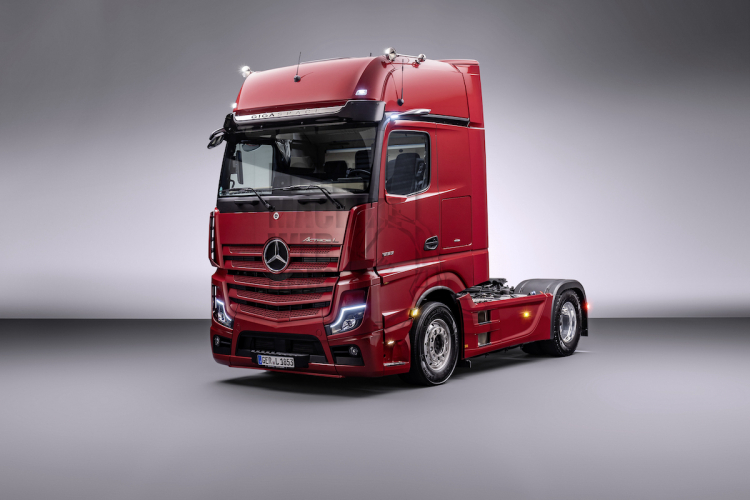 Actros L: grootste en meest luxueuze voertuig in de Actros modelserie