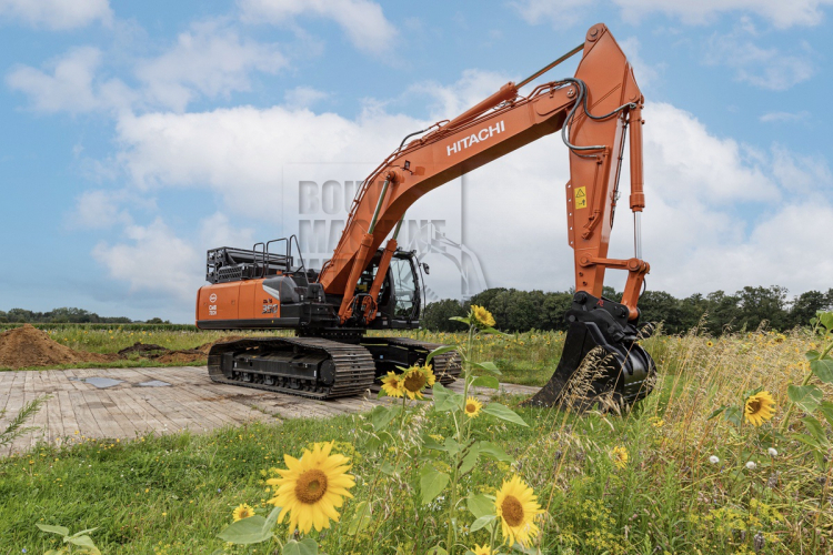 CMB.TECH en Luyckx stellen graafmachine op waterstof voor