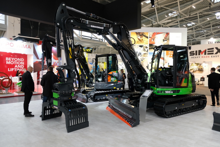 CNH neemt moederbedrijf van Eurocomach over