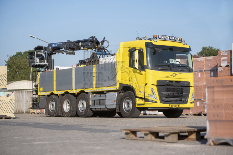 Nieuwe Volvo FM voor Schaafstra: optimaal laadvermogen, makkelijk manoeuvreren en ruime cabine