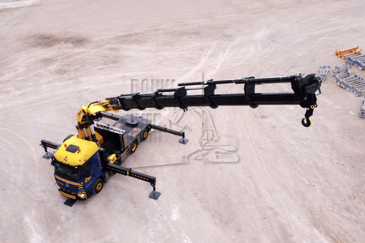 De Gier kiest voor Arocs 8x2 WS met zware Erkin autolaadkraan