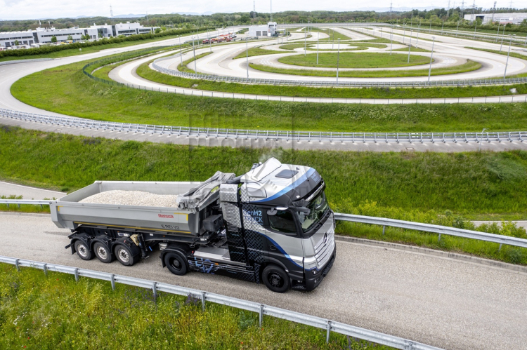 Ook vrachtwagens op de schone toer