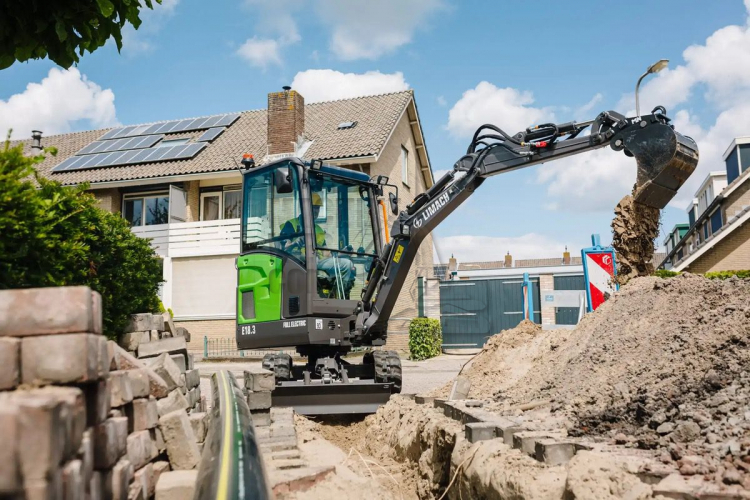 Volvo CE neemt meerderheidsbelang in Limach