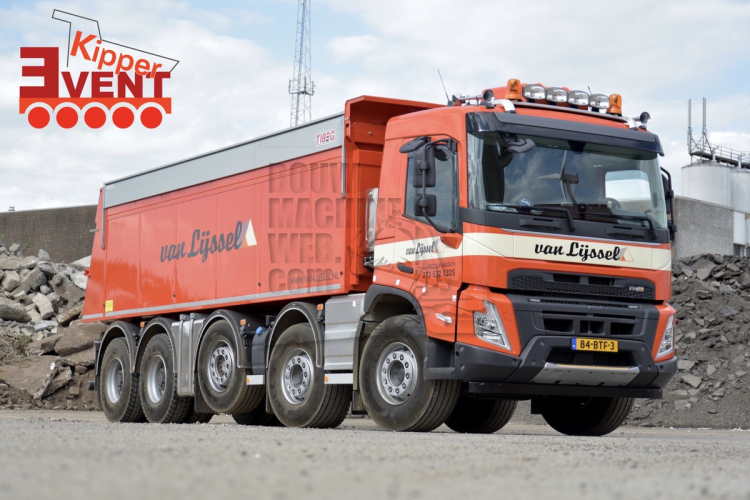 Twee keer 49 tons Volvo FMX voor Van Lijssel