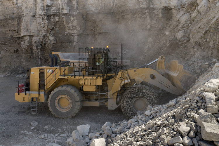 De nieuwe Cat 992 wiellader is tot 48% efficiënter