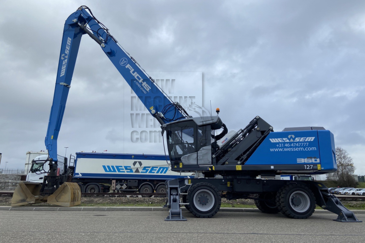 Wessem Port Services breidt overslagcapaciteit uit Fuchs MHL360F
