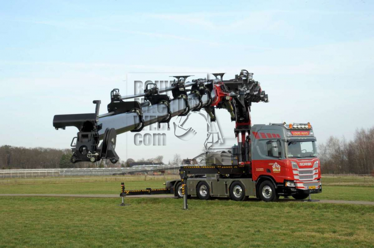 Optimaal inzetbare Scania met autolaadkraan